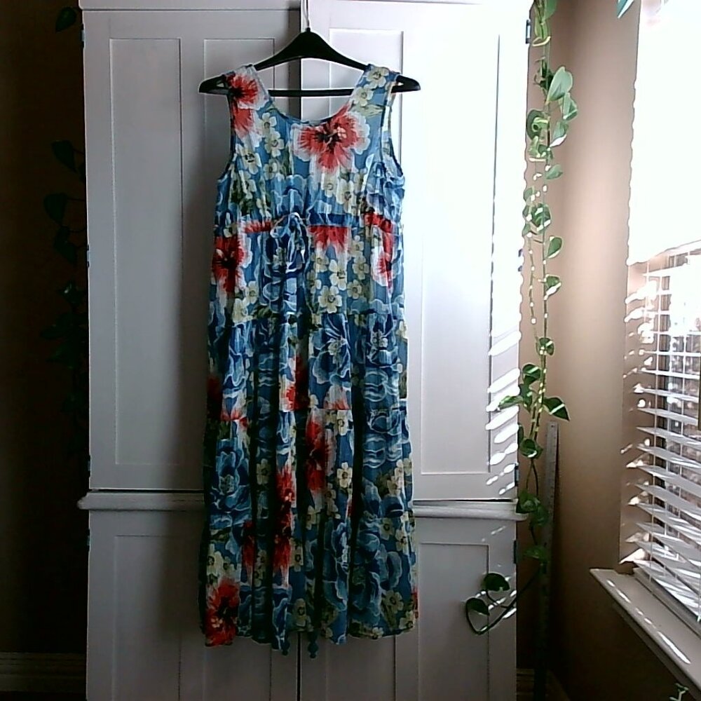 Metropolitan Dress